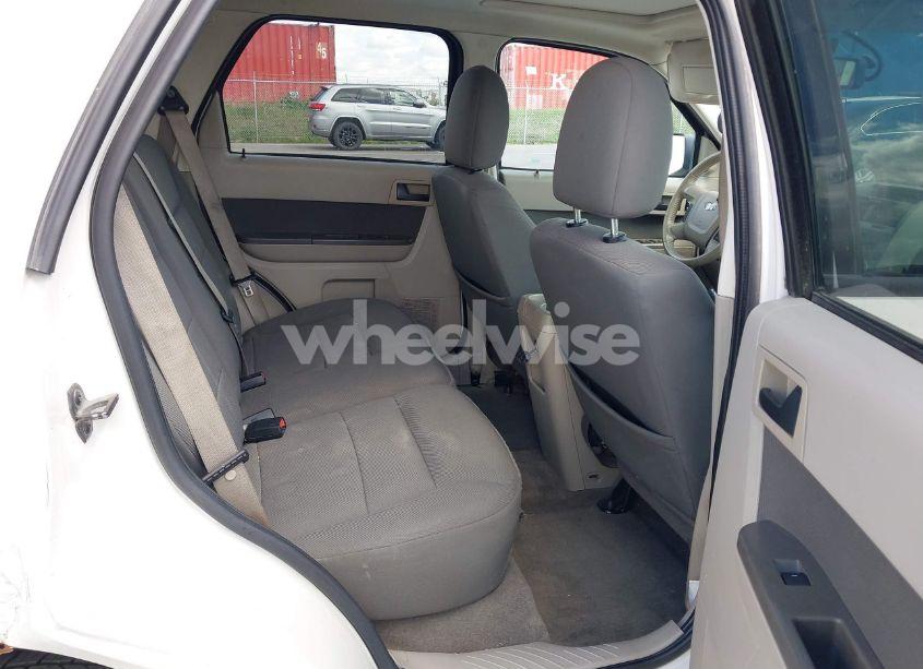 Photo 8 of 2009 Ford Escape XLT (VIN 1FMCU93G99KB40186)