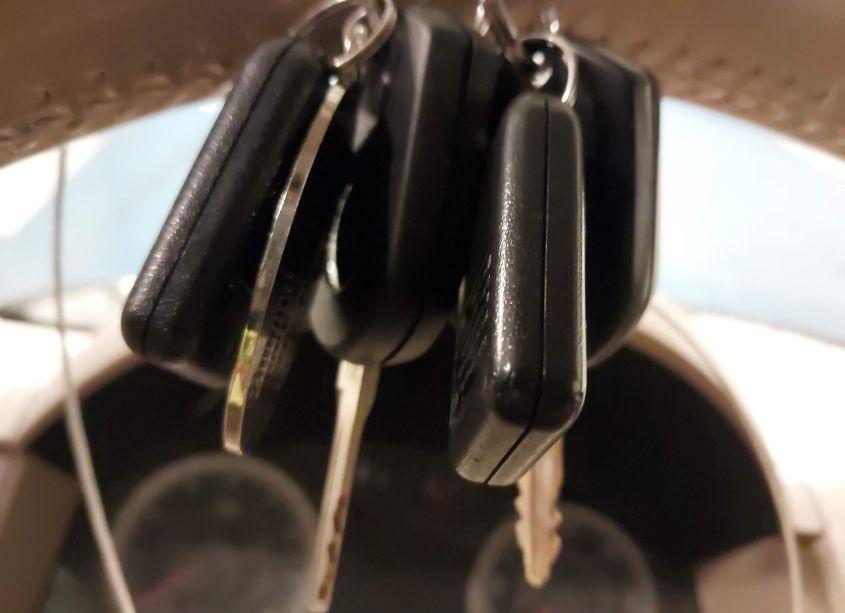 Photo 11 of 2009 Ford Escape XLT (VIN 1FMCU93G99KC47884)