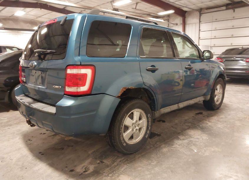 Photo 4 of 2009 Ford Escape XLT (VIN 1FMCU93G99KC47884)