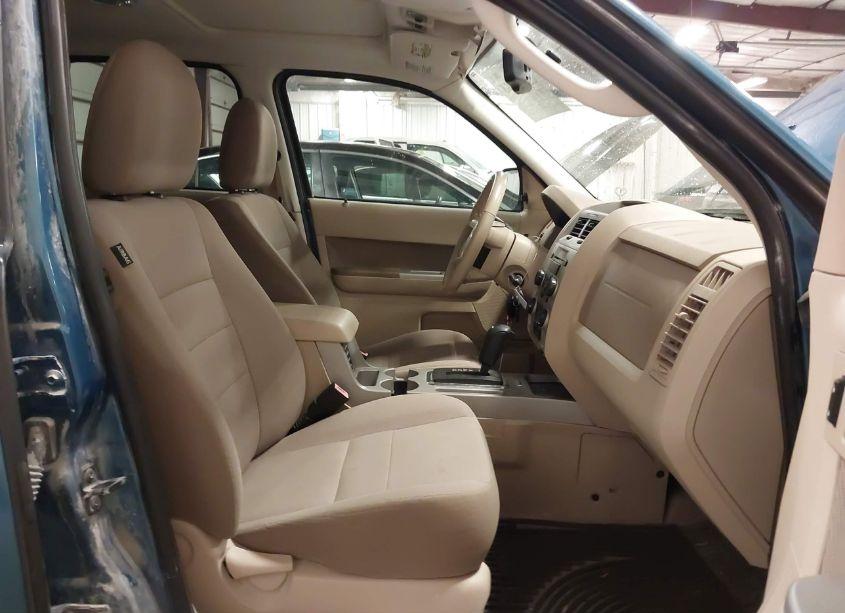 Photo 5 of 2009 Ford Escape XLT (VIN 1FMCU93G99KC47884)