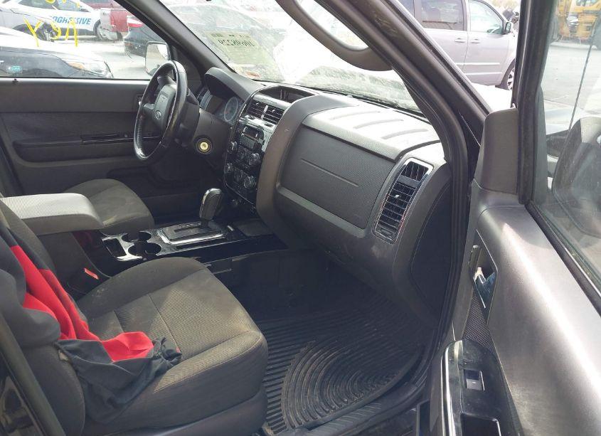 Photo 5 of 2009 Ford Escape XLT (VIN 1FMCU93G99KC59324)