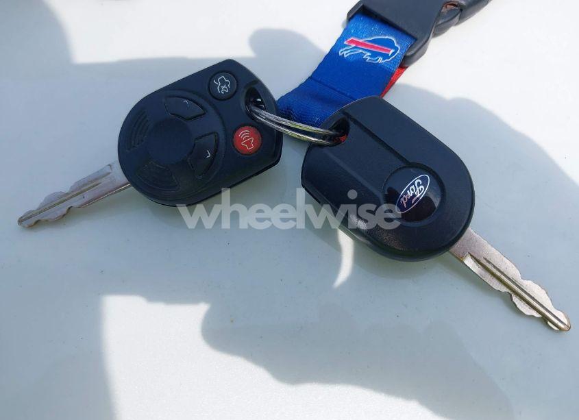 Photo 11 of 2009 Ford Escape XLT (VIN 1FMCU93GX9KA12216)