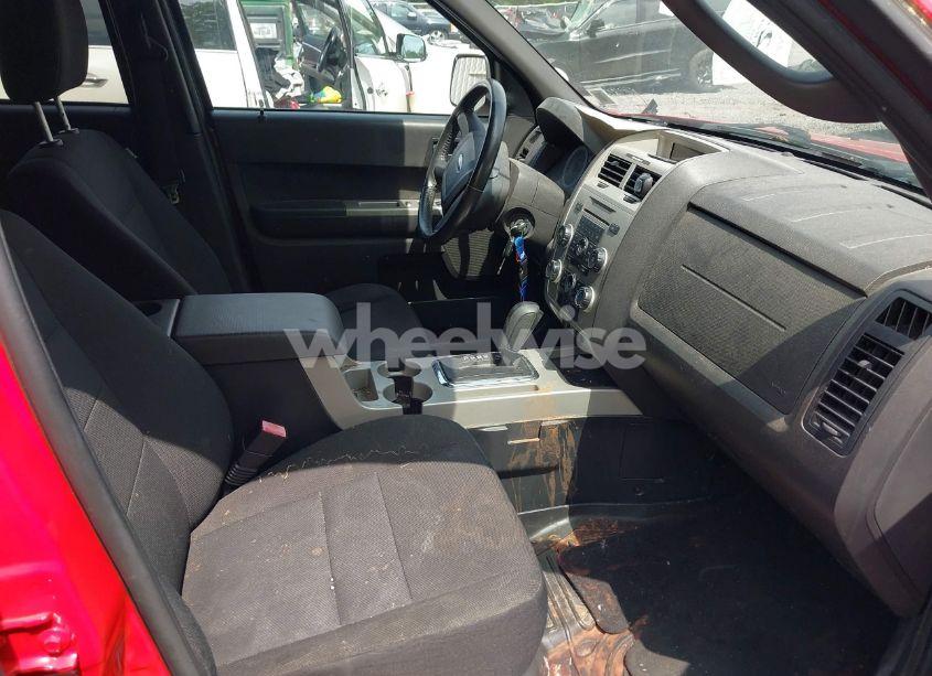 Photo 5 of 2009 Ford Escape XLT (VIN 1FMCU93GX9KA12216)