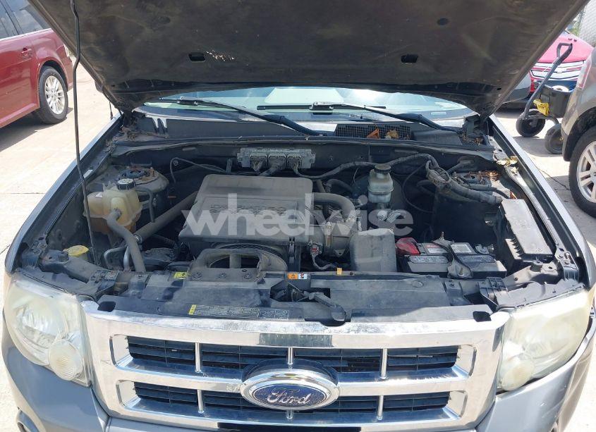 Photo 10 of 2009 Ford Escape XLT (VIN 1FMCU93GX9KB27298)