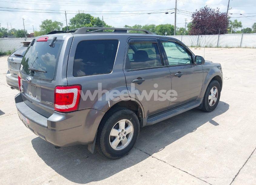 Photo 4 of 2009 Ford Escape XLT (VIN 1FMCU93GX9KB27298)