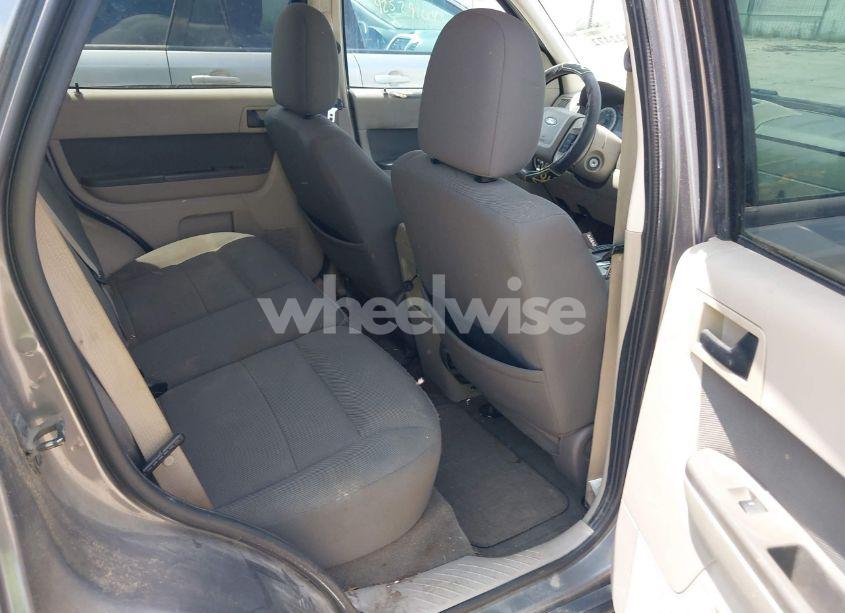 Photo 8 of 2009 Ford Escape XLT (VIN 1FMCU93GX9KB27298)