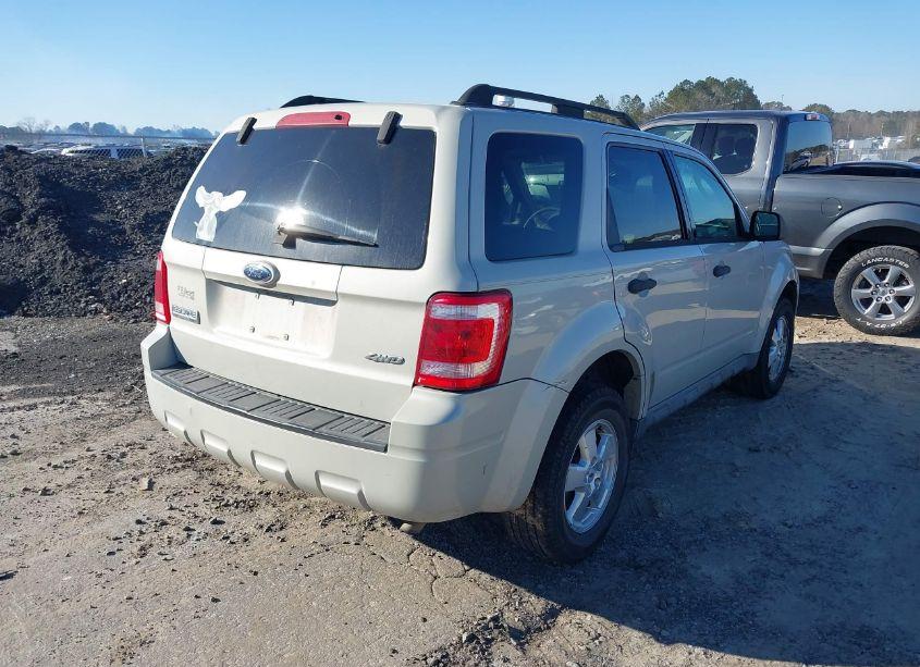 Photo 4 of 2009 Ford Escape XLT (VIN 1FMCU93GX9KB53674)