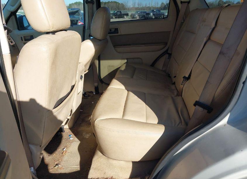 Photo 8 of 2009 Ford Escape XLT (VIN 1FMCU93GX9KB53674)