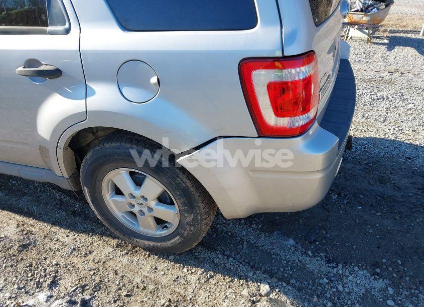 Photo 17 of 2009 Ford Escape XLT (VIN 1FMCU93GX9KC25568)