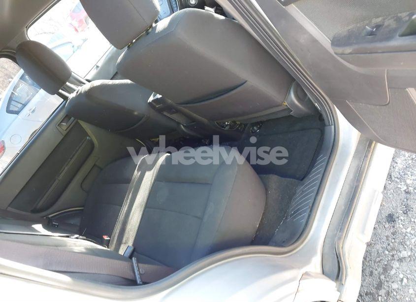 Photo 8 of 2009 Ford Escape XLT (VIN 1FMCU93GX9KC25568)