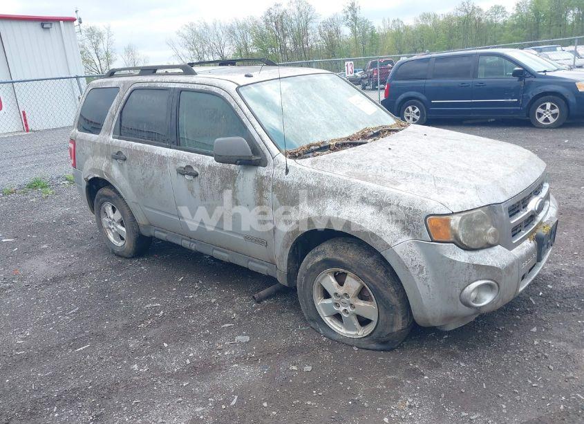 2008 Ford Escape XLT (VIN 1FMCU93Z08KC39480) main photo