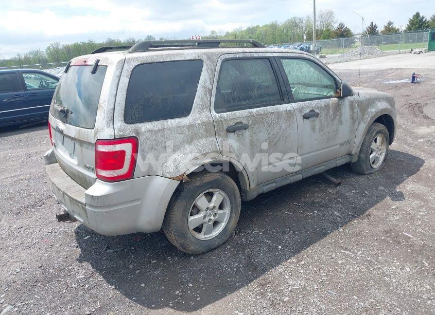 Photo 4 of 2008 Ford Escape XLT (VIN 1FMCU93Z08KC39480)