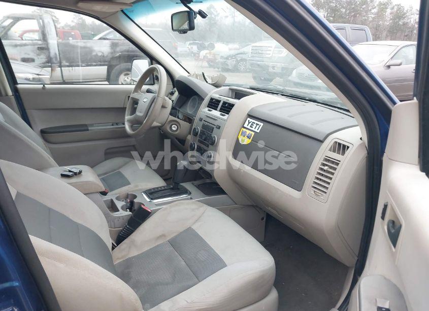Photo 5 of 2008 Ford Escape XLT (VIN 1FMCU93Z38KD13961)
