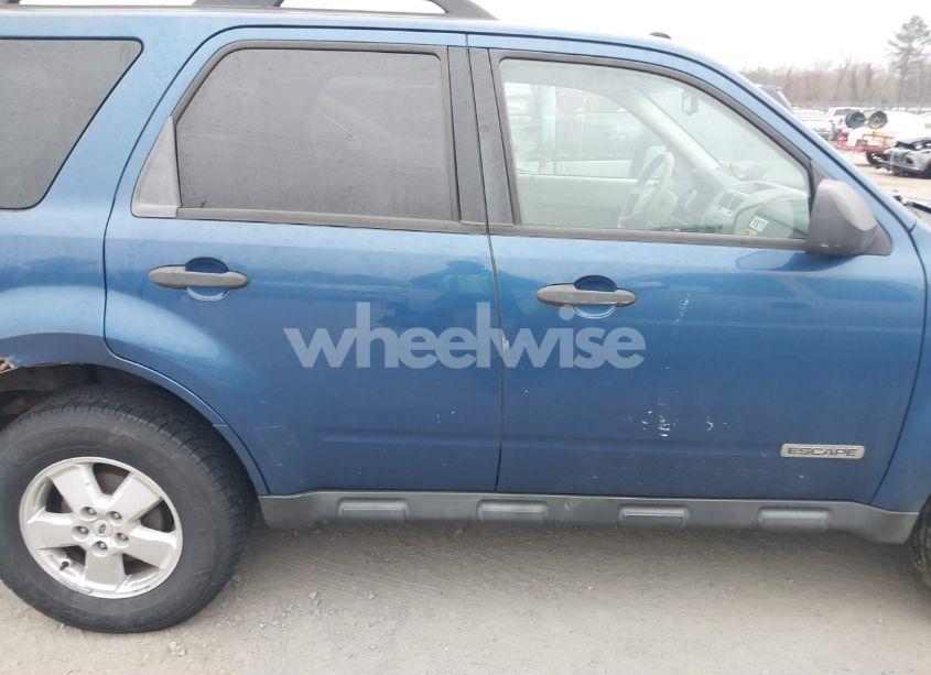 Photo 6 of 2008 Ford Escape XLT (VIN 1FMCU93Z38KD13961)