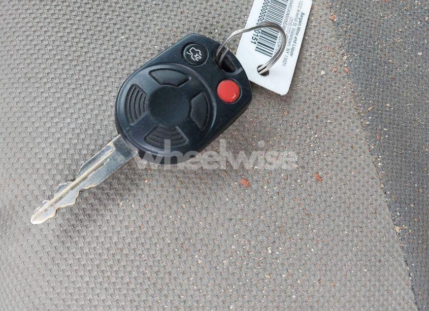 Photo 11 of 2008 Ford Escape XLT (VIN 1FMCU93Z58KD84207)