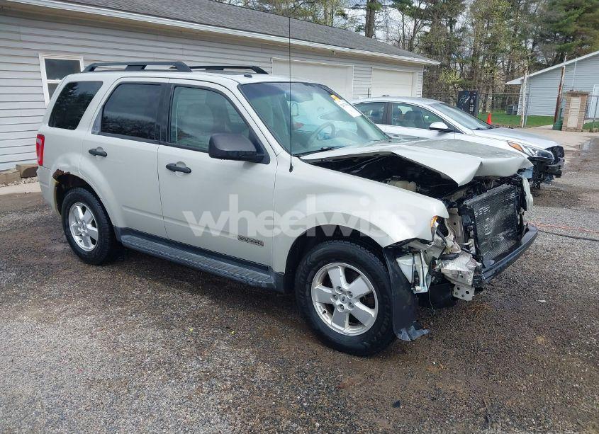 2008 Ford Escape XLT (VIN 1FMCU93ZX8KB33764) main photo