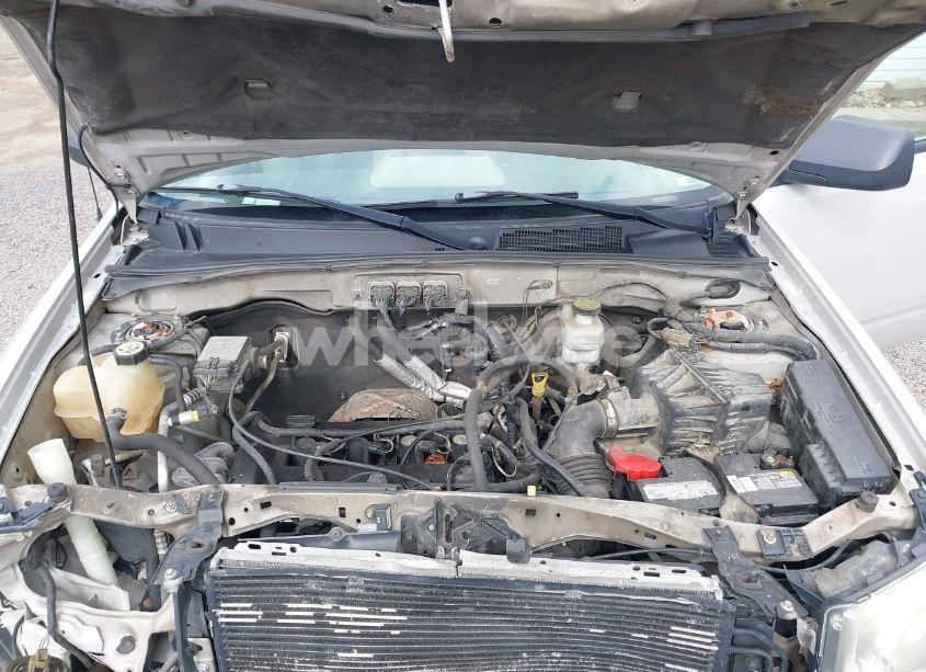 Photo 10 of 2008 Ford Escape XLT (VIN 1FMCU93ZX8KB33764)