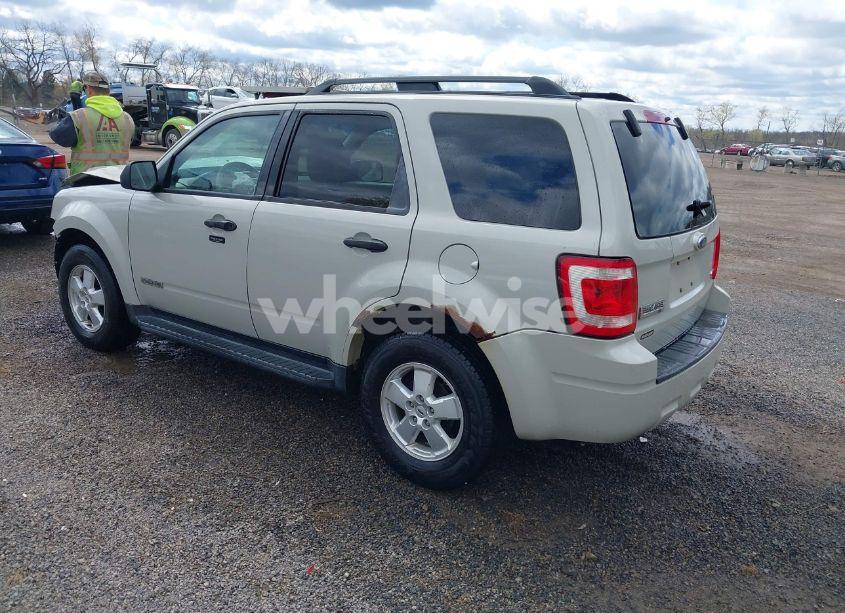 Photo 3 of 2008 Ford Escape XLT (VIN 1FMCU93ZX8KB33764)