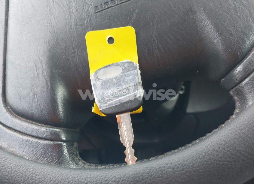 Photo 11 of 2004 Ford Escape LIMITED (VIN 1FMCU94104KB50513)