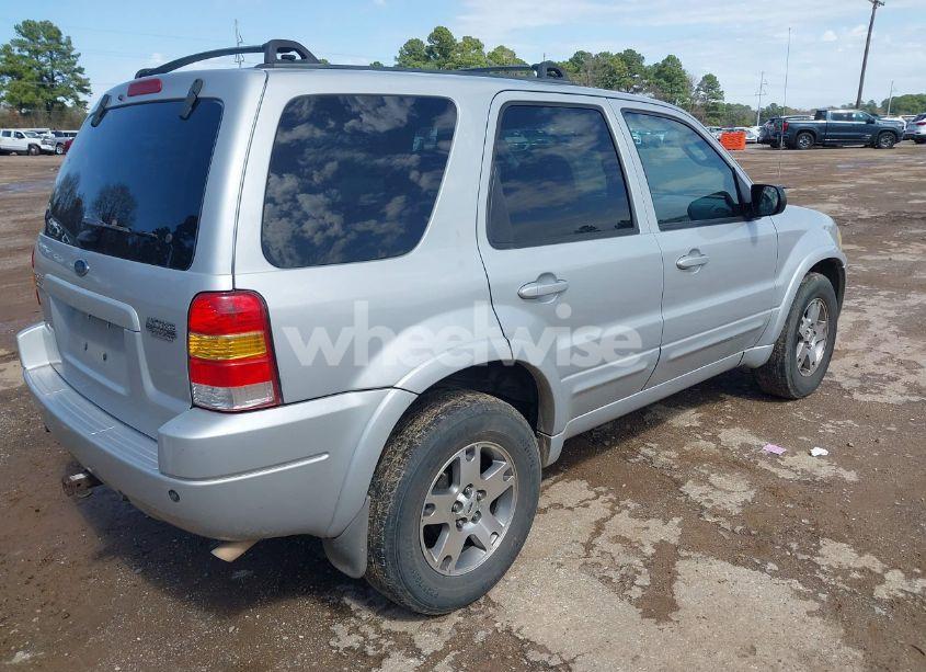 Photo 4 of 2004 Ford Escape LIMITED (VIN 1FMCU94104KB50513)