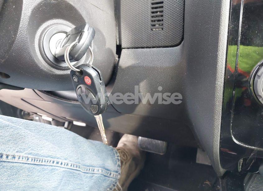 Photo 11 of 2008 Ford Escape LIMITED (VIN 1FMCU94108KA51860)