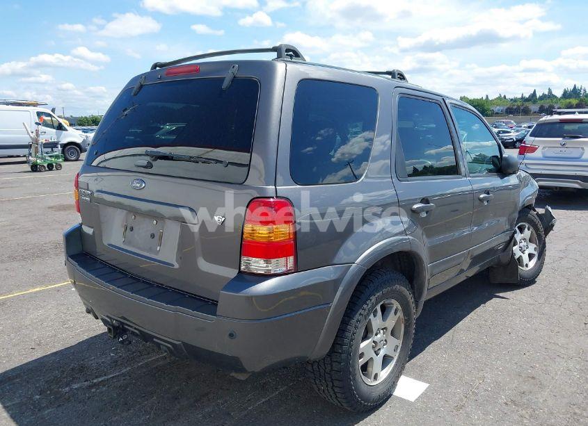 Photo 4 of 2005 Ford Escape LIMITED (VIN 1FMCU94115KD86427)