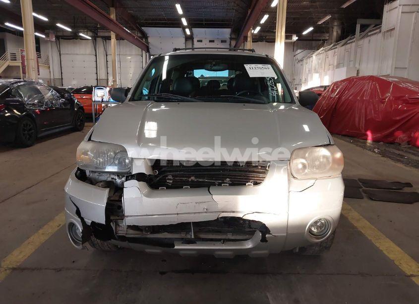 Photo 12 of 2006 Ford Escape LIMITED (VIN 1FMCU94116KA13194)