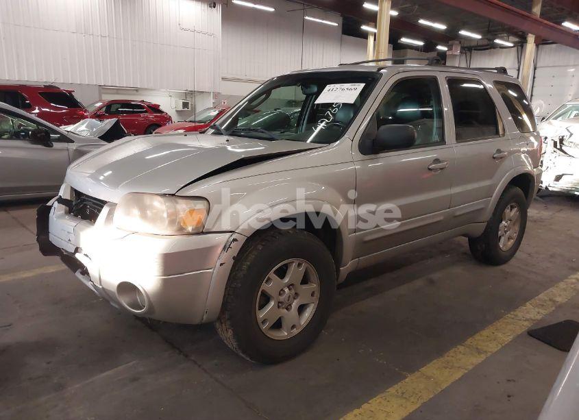 Photo 2 of 2006 Ford Escape LIMITED (VIN 1FMCU94116KA13194)