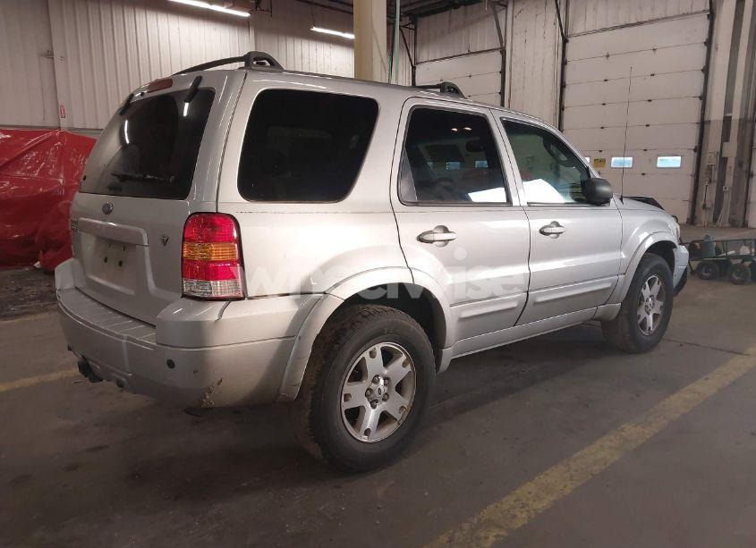 Photo 4 of 2006 Ford Escape LIMITED (VIN 1FMCU94116KA13194)
