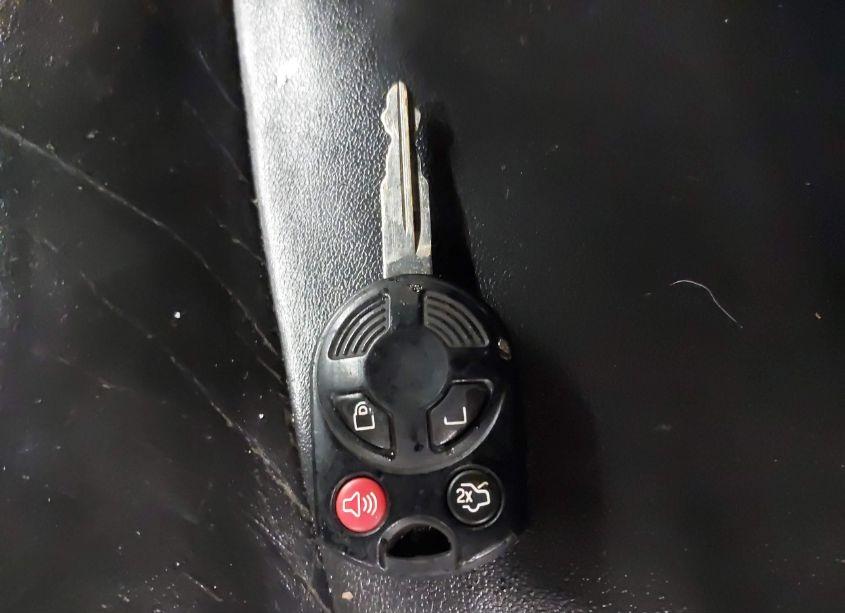 Photo 11 of 2008 Ford Escape LIMITED (VIN 1FMCU94118KA99125)