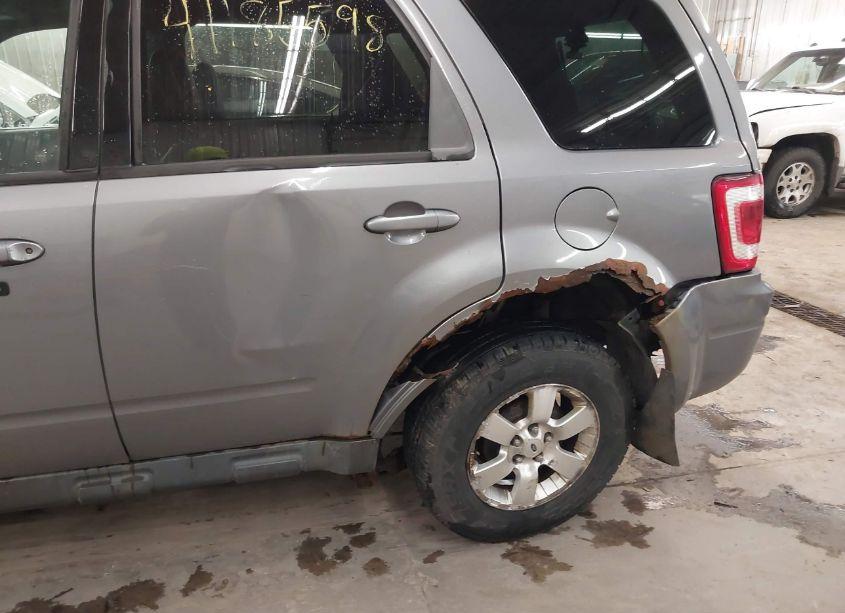 Photo 6 of 2008 Ford Escape LIMITED (VIN 1FMCU94118KA99125)