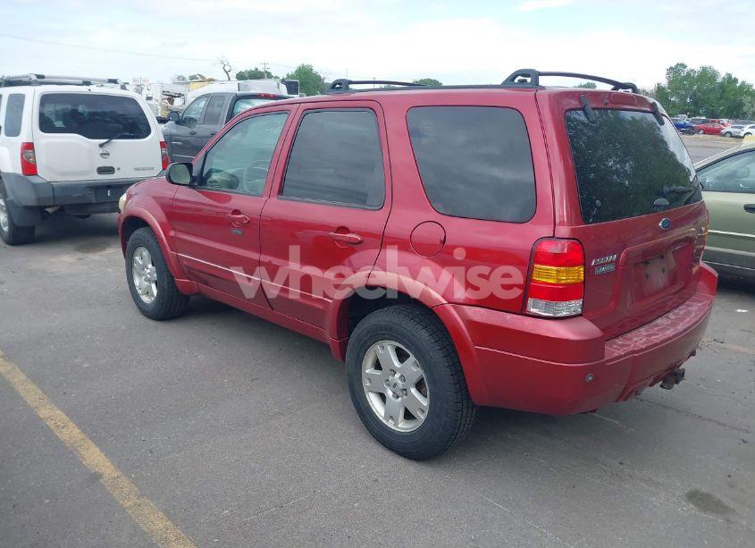 Photo 3 of 2006 Ford Escape LIMITED (VIN 1FMCU94126KC81249)