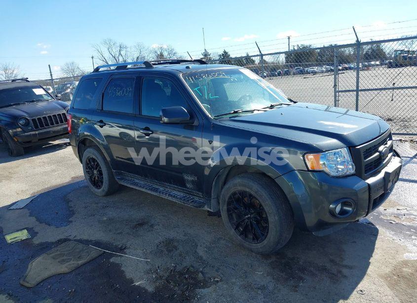 2008 Ford Escape LIMITED (VIN 1FMCU94128KB00170) main photo