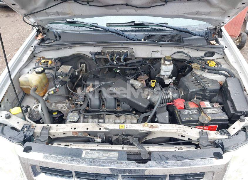 Photo 10 of 2008 Ford Escape LIMITED (VIN 1FMCU94128KE80028)