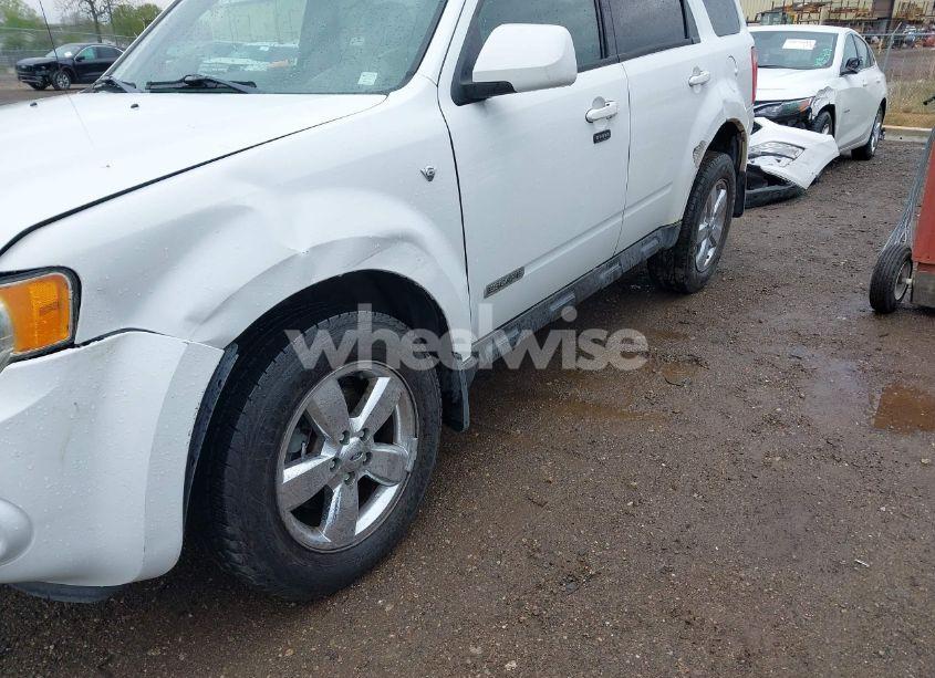 Photo 6 of 2008 Ford Escape LIMITED (VIN 1FMCU94128KE80028)