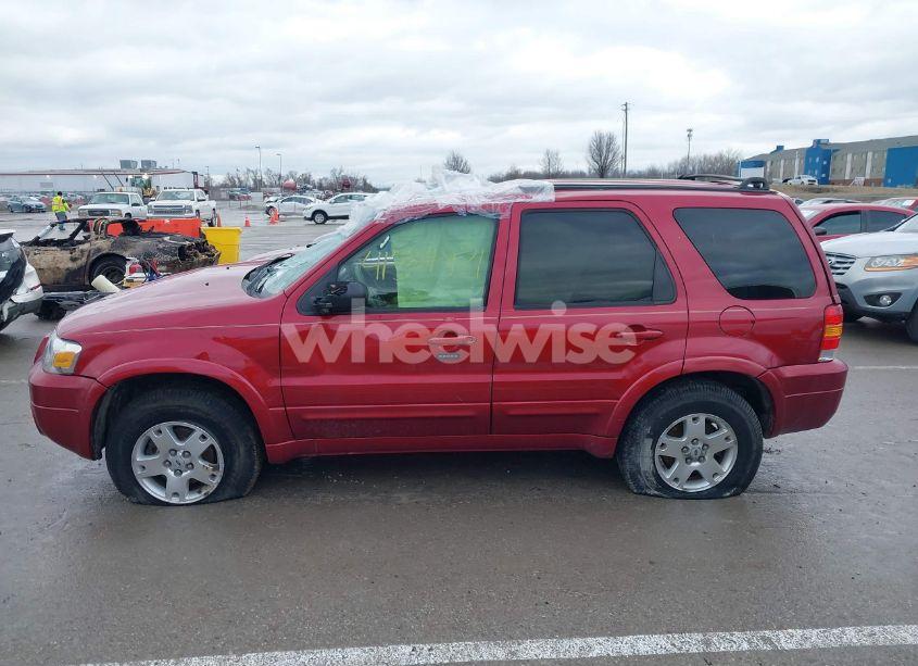 Photo 15 of 2007 Ford Escape LIMITED (VIN 1FMCU94147KA24935)
