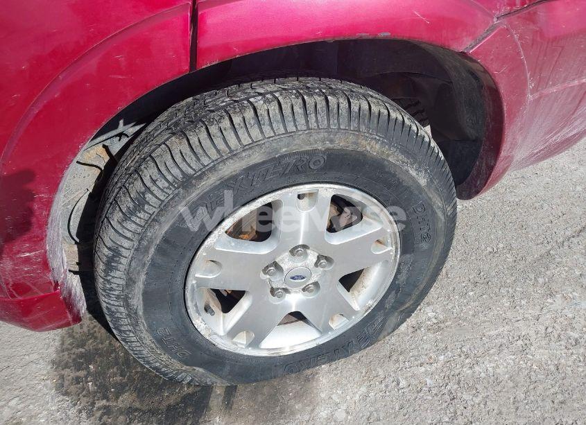 Photo 19 of 2007 Ford Escape LIMITED (VIN 1FMCU94147KA24935)