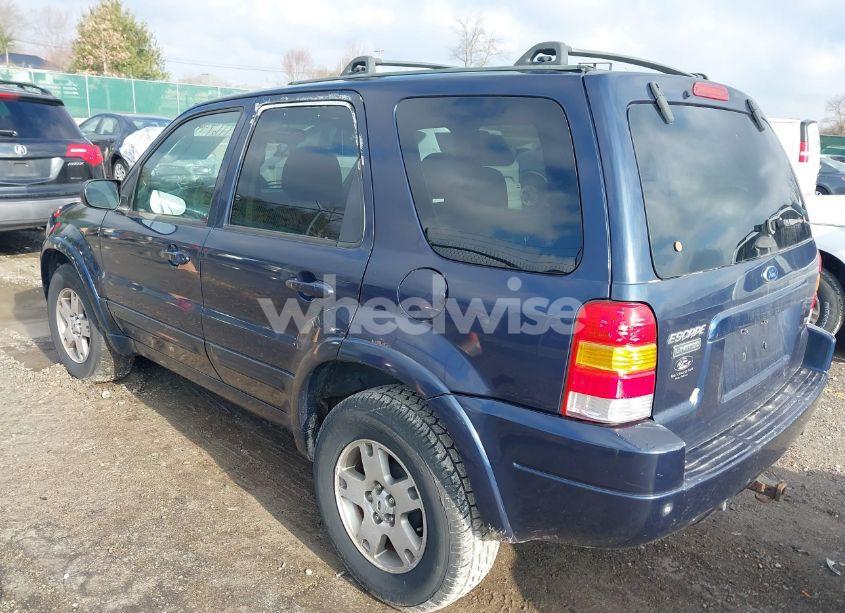 Photo 3 of 2003 Ford Escape LIMITED (VIN 1FMCU94173KD47662)