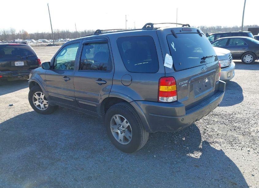 Photo 3 of 2003 Ford Escape LIMITED (VIN 1FMCU94183KB89896)