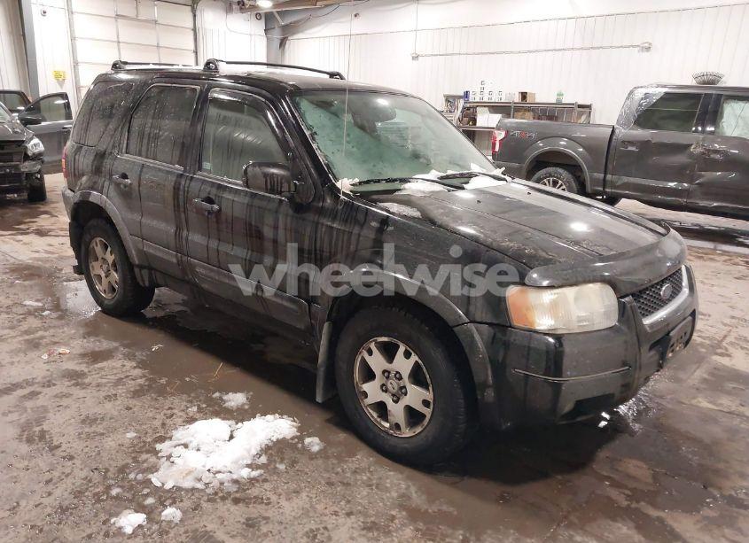2003 Ford Escape LIMITED (VIN 1FMCU94183KD92464) main photo
