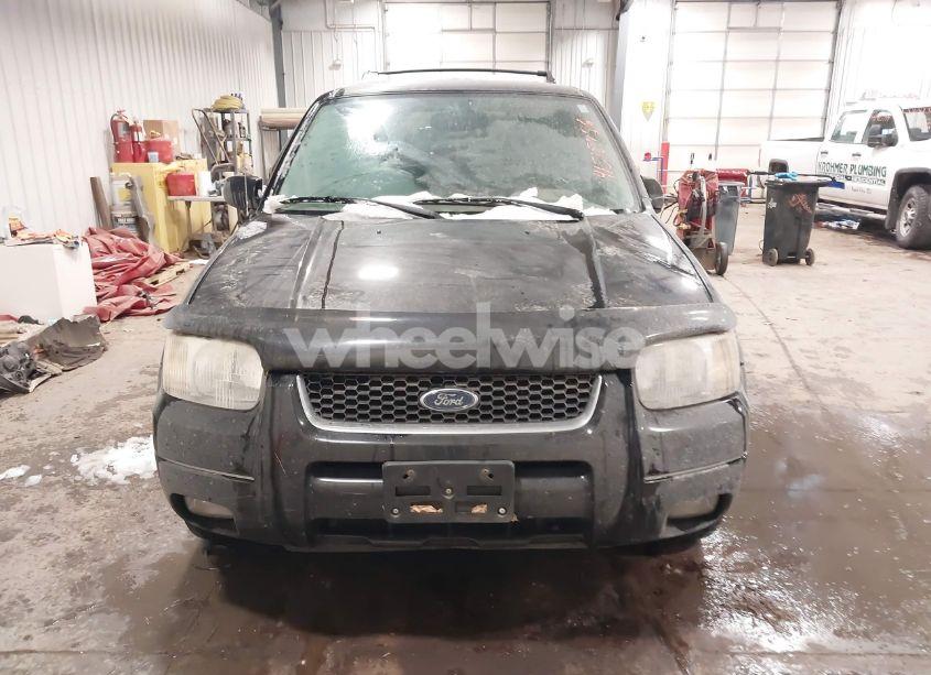 Photo 6 of 2003 Ford Escape LIMITED (VIN 1FMCU94183KD92464)