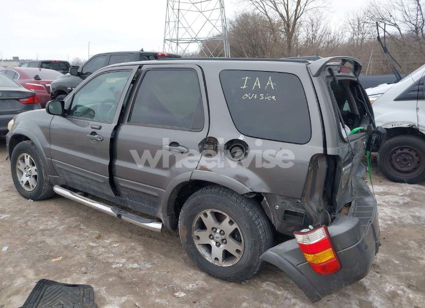 Photo 3 of 2005 Ford Escape LIMITED (VIN 1FMCU94185KA52914)