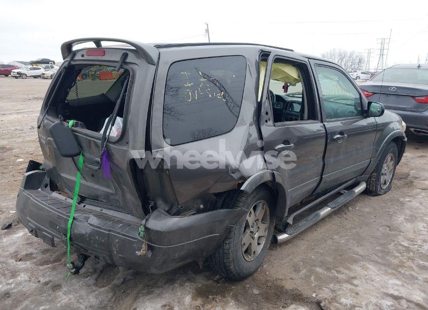 Photo 4 of 2005 Ford Escape LIMITED (VIN 1FMCU94185KA52914)