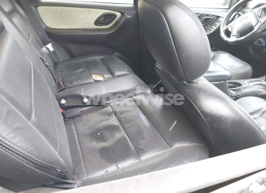 Photo 8 of 2005 Ford Escape LIMITED (VIN 1FMCU94185KA52914)