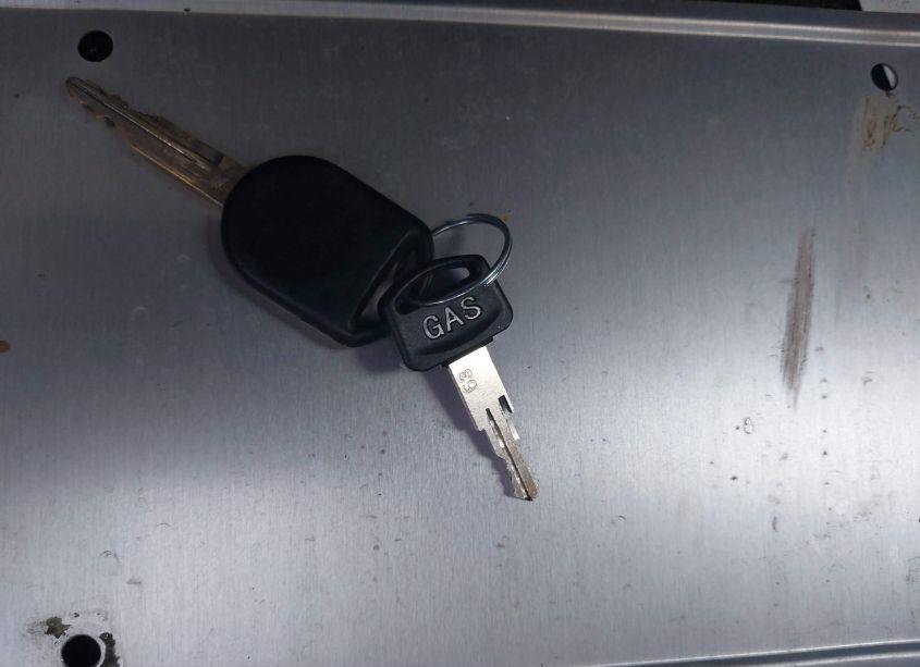 Photo 11 of 2005 Ford Escape LIMITED (VIN 1FMCU94185KE24297)