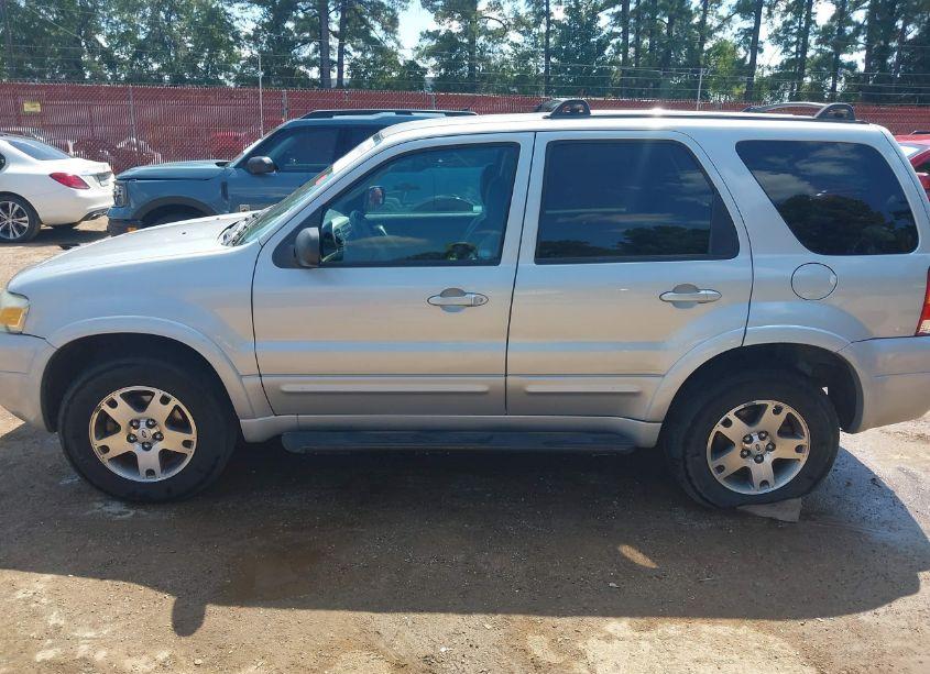 Photo 14 of 2005 Ford Escape LIMITED (VIN 1FMCU94185KE24297)