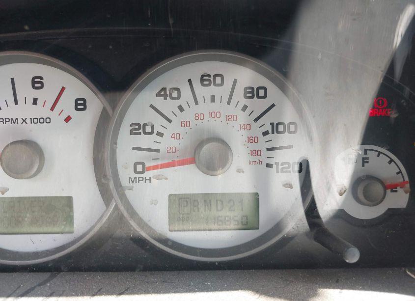 Photo 15 of 2005 Ford Escape LIMITED (VIN 1FMCU94185KE24297)