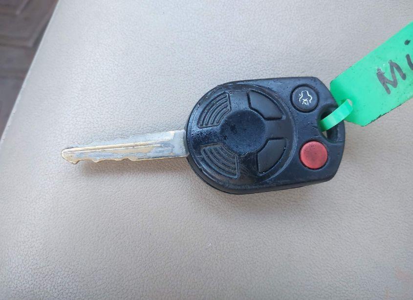 Photo 11 of 2008 Ford Escape LIMITED (VIN 1FMCU94188KD28321)