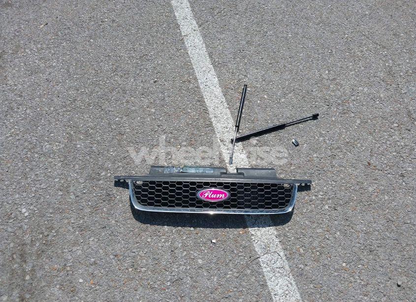 Photo 12 of 2003 Ford Escape LIMITED (VIN 1FMCU941X3KB46631)