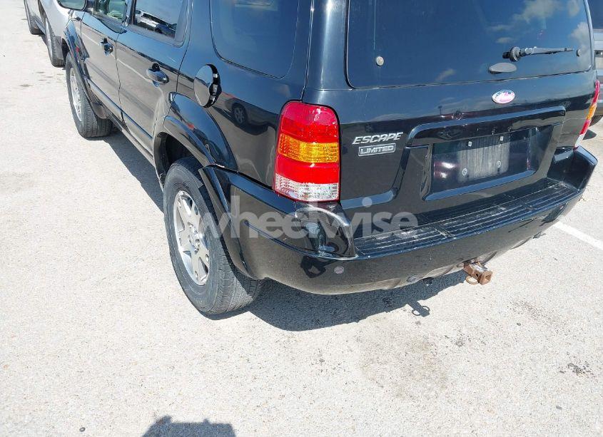 Photo 6 of 2003 Ford Escape LIMITED (VIN 1FMCU941X3KB46631)